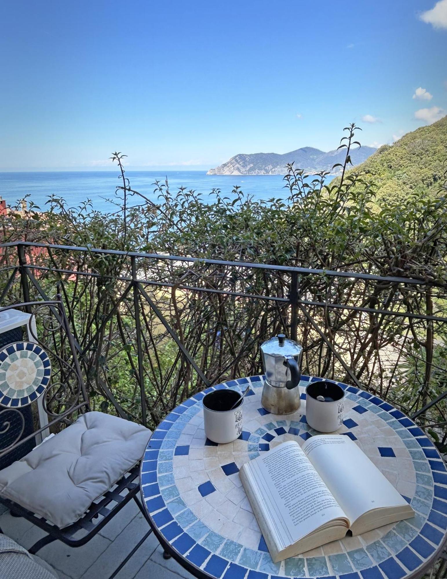 Pietra Azzurra, Newly Renovated Apartment กอร์นิญา ภายนอก รูปภาพ